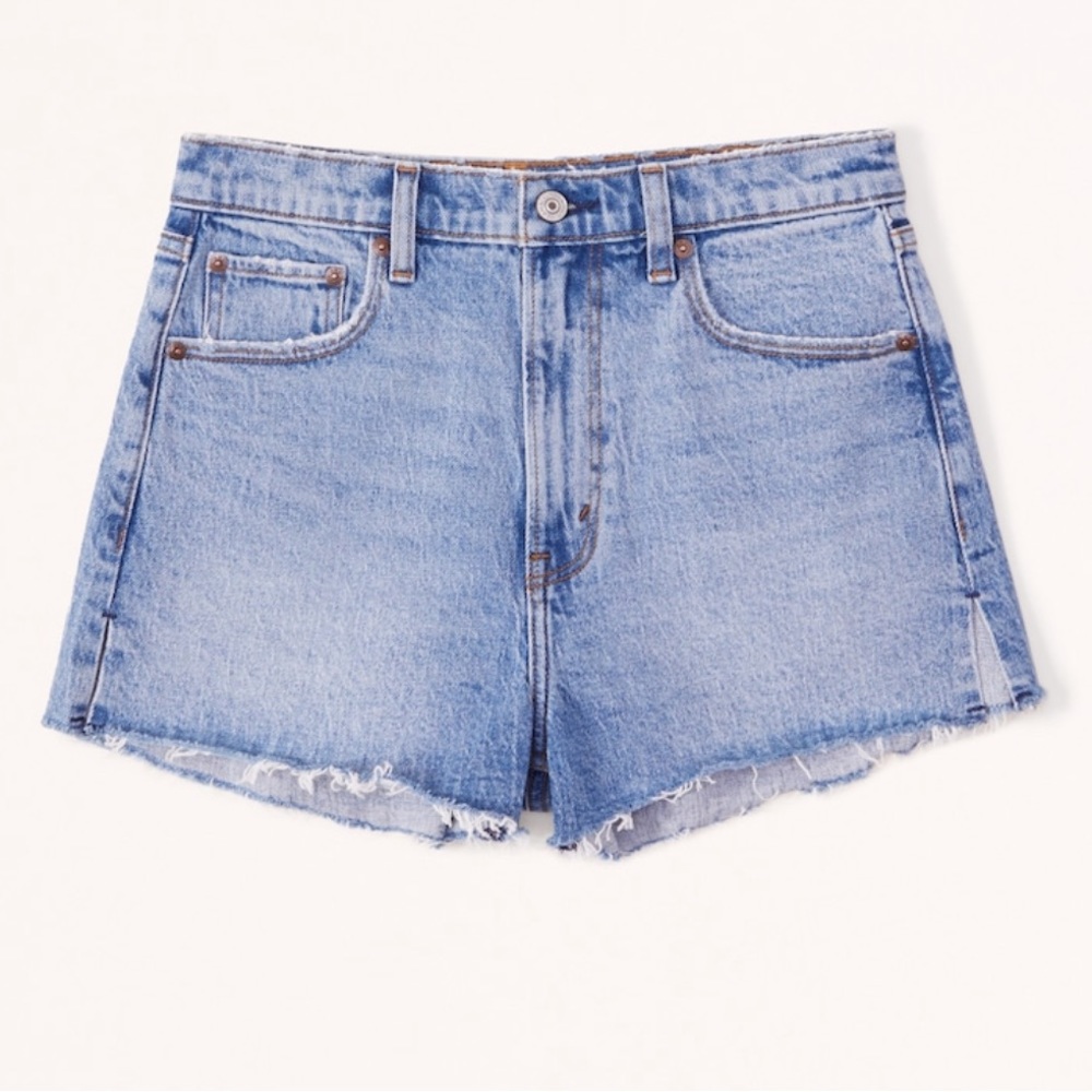 Abercrombie High Rise Mom Short